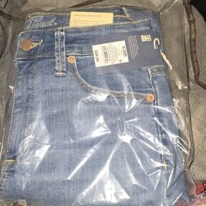 Universal thread jeans